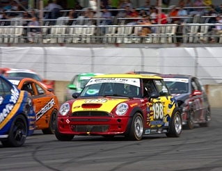 RSR Mini Wins TROIS-RIVIÈRES, Quebec, Canada 2010