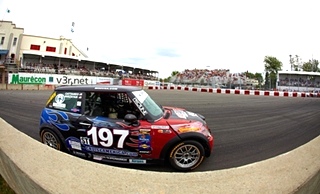 RSR Mini Wins TROIS-RIVIÈRES, Quebec, Canada 2010