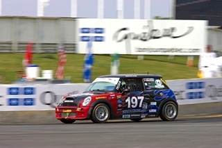 RSR Mini Wins TROIS-RIVIÈRES, Quebec, Canada 2010