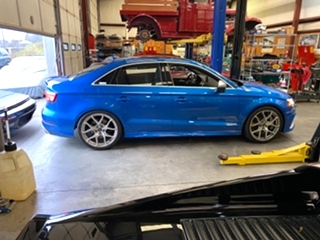 Audi Repair 